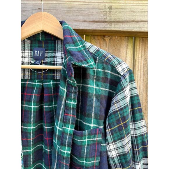 GAP Patchwork Flannel Cozy Vintage Shirt - Picture 3 of 9